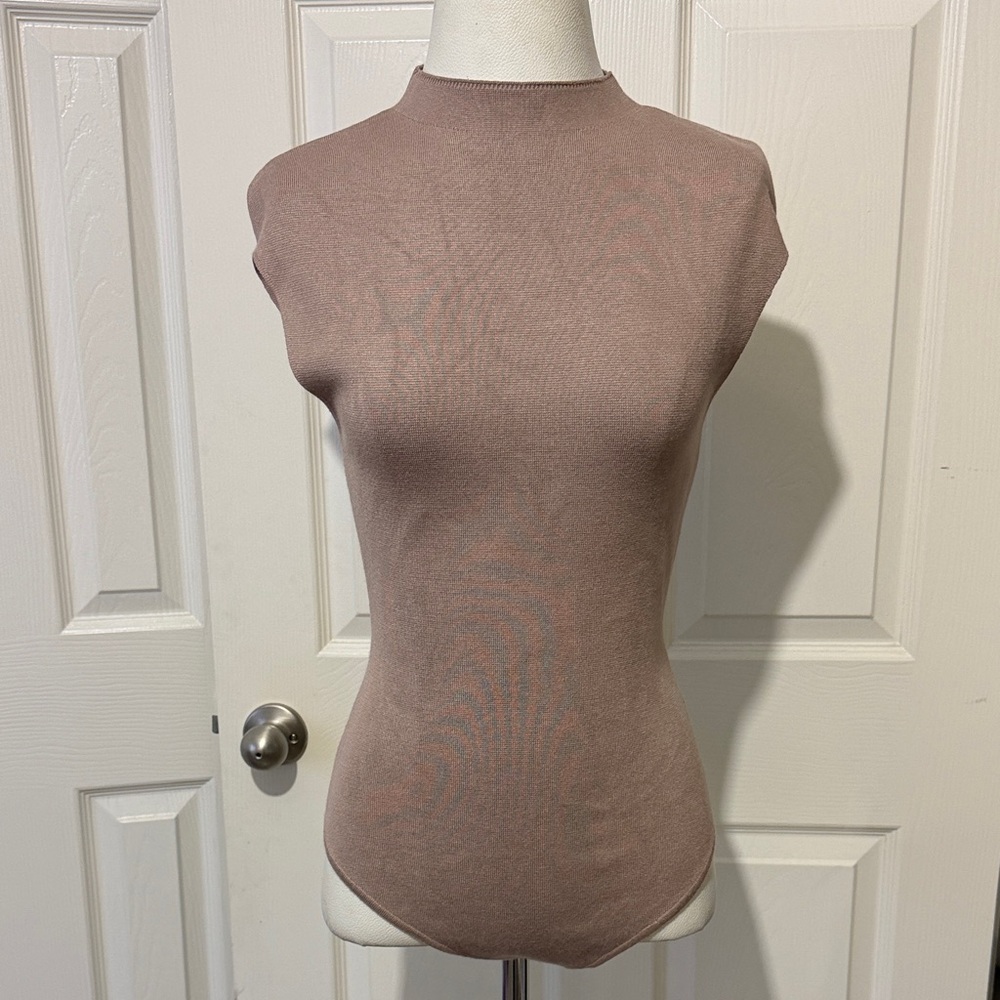 Abercrombie & Fitch Sleeveless Mock Neck Knit Bodysuit in Mauve Basic Neutral